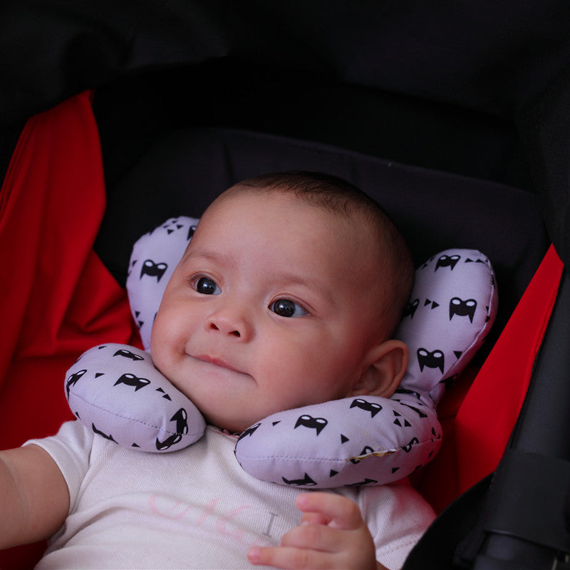 Protezione per il collo del seggiolino auto da viaggio con cuscino a forma di U per bambini con motivo simpatico cartone animato