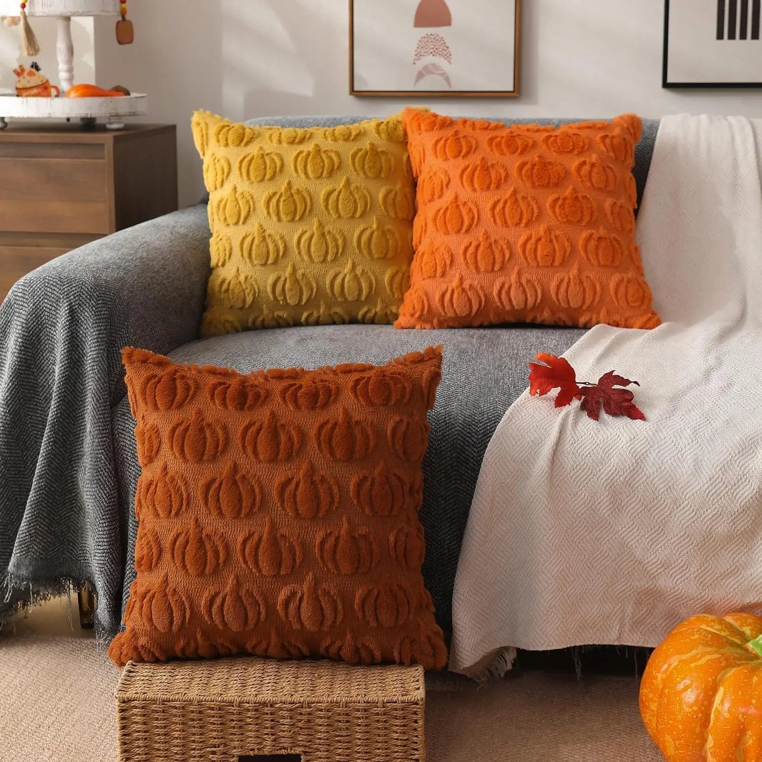 Magic shop Pumpkin Pattern Throw Pillow Cover